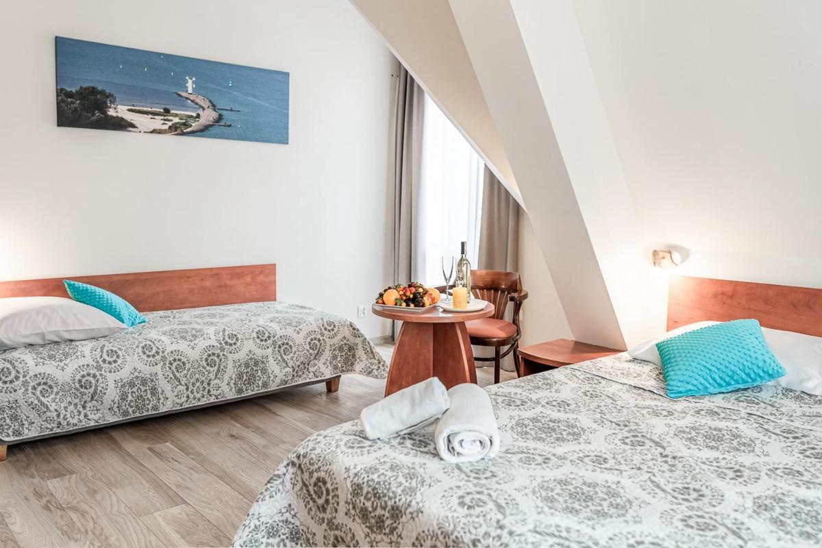 Hotel Cis Swinoujscie Bagian luar foto